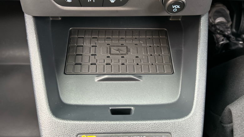 Ford Transit Courier E-Transit Courier 100kW 43kWh Limited Van Auto